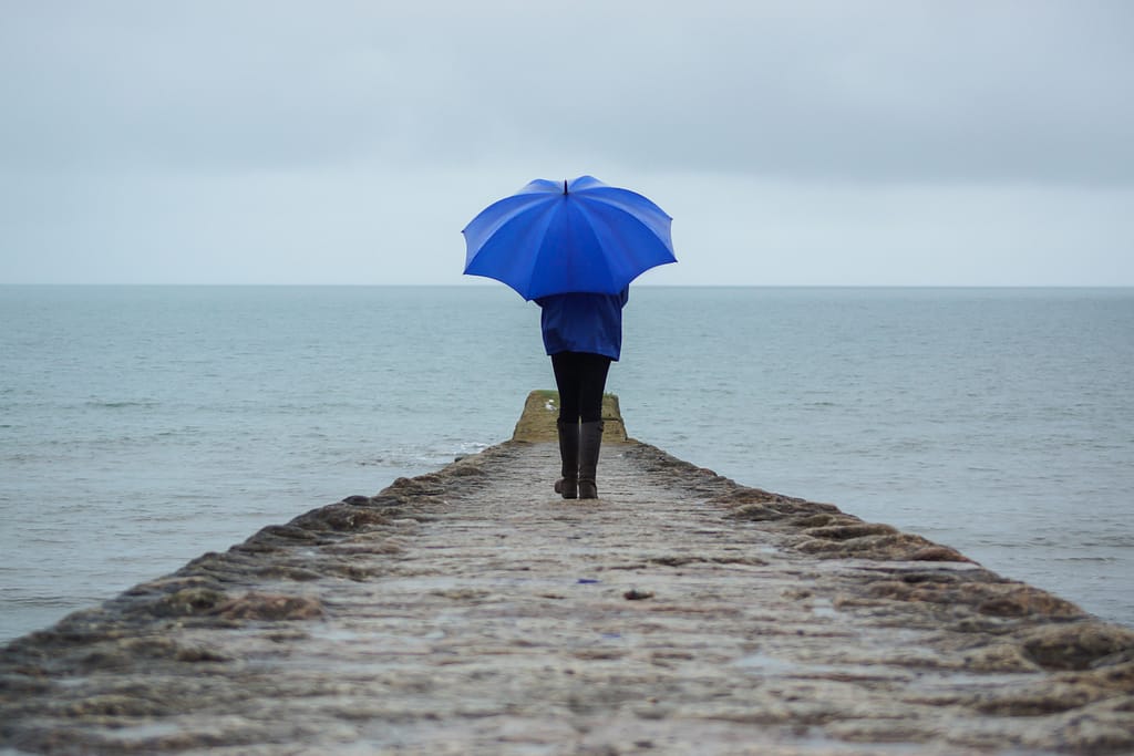 Digital nomad life downsides: Loneliness
