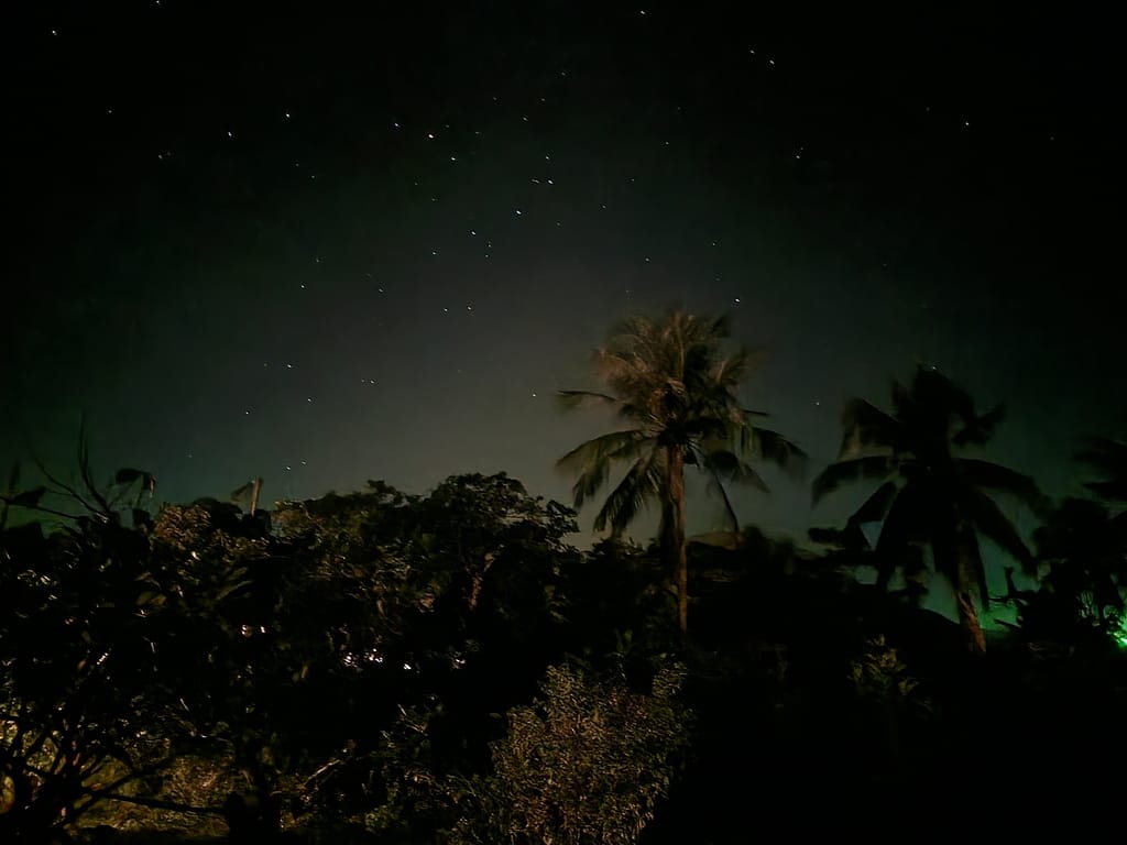 Koh Phi phi - A tropical island paradise: A starry night