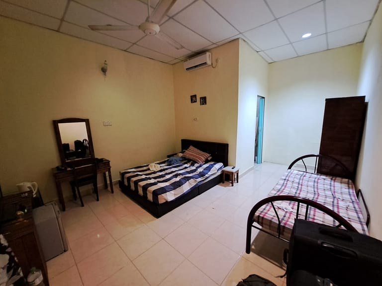 Rainbow Lodge Langkawi Malasia budget accommodation: Room